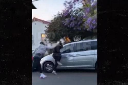 jr打架视频,冲突瞬间与网络热议